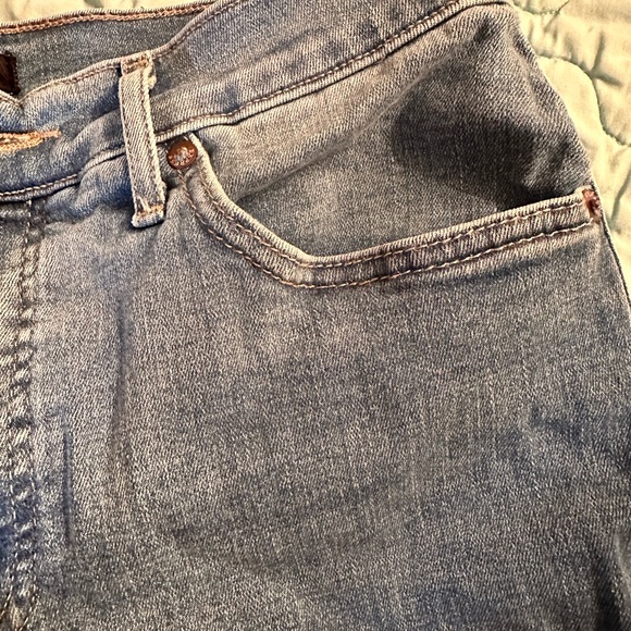 Express - Picture 6 of 8